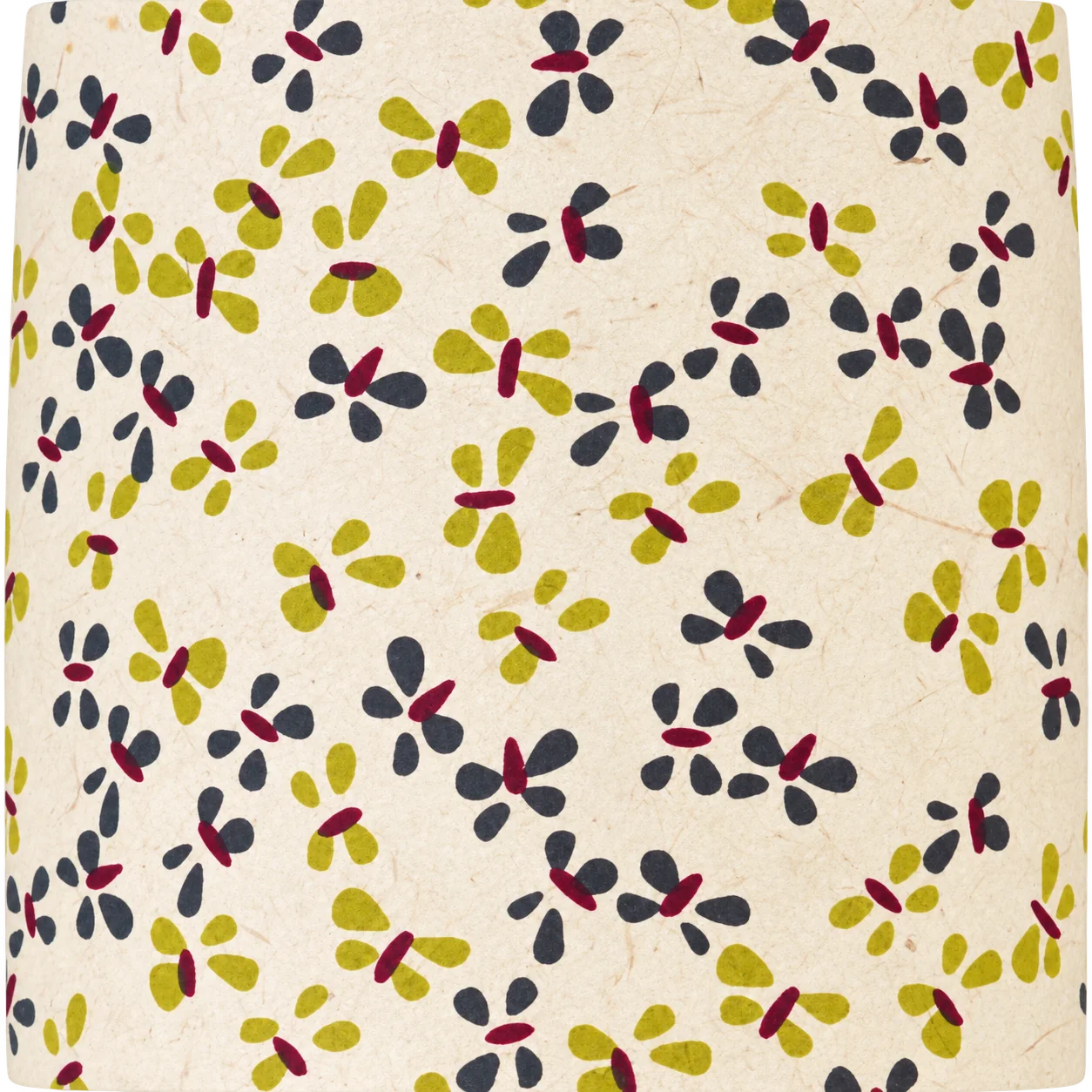 Gros plan d'un papier texturé de couleur crème décoré de petites fleurs stylisées vertes et gris foncé avec un centre bordeaux.